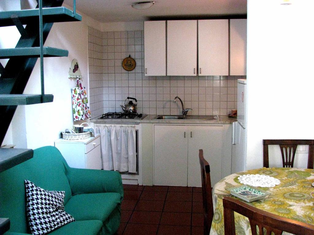 Residenza Turrena Aparthotel Perugia Szoba fotó